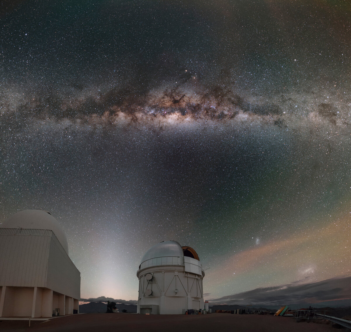 The Milky Way over the Cerro Tololo observatory, as it went in
